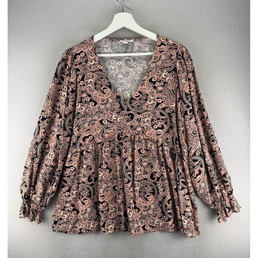Chic Soul Women's Plus Sz 1X V-Neck Paisley Prints Ruffle Details Blouse Top - Picture 1 of 8
